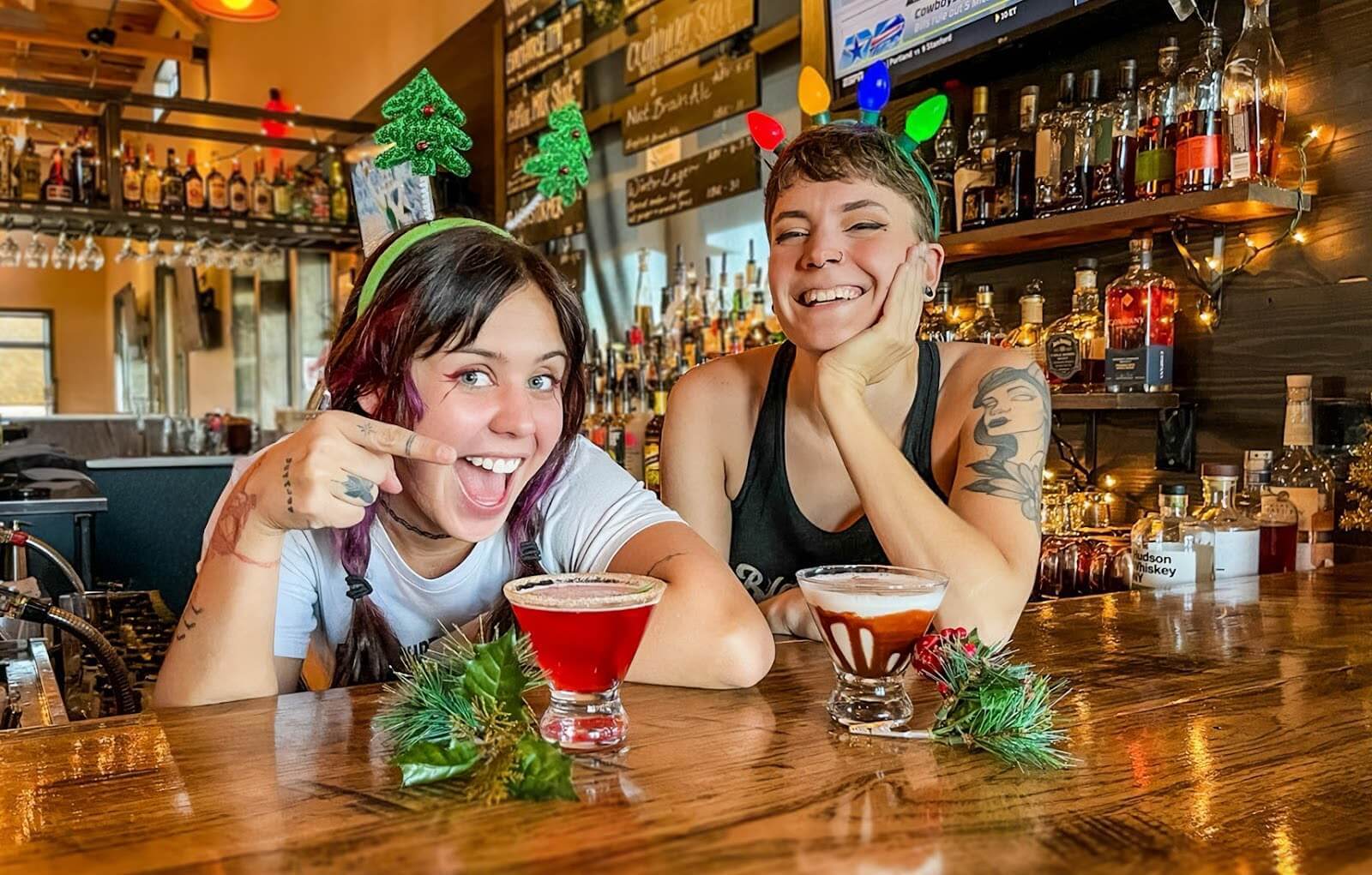Why Pubs Are the Perfect Holiday Gathering Spot.